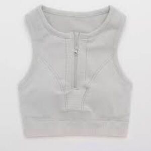 Offline cropped workout top aerie (see irl photos)